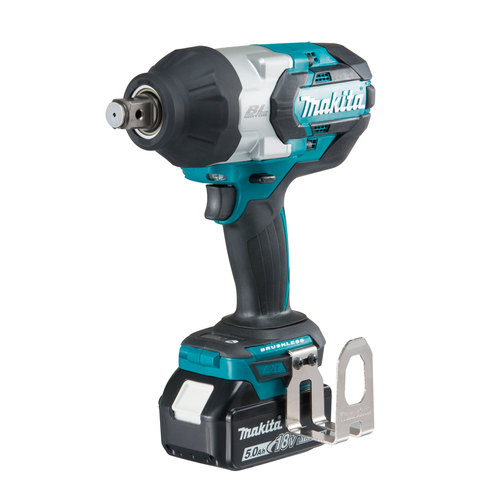 Chave de impacto a bateria 18V 5.0 Ah encaixe 3/4 com 2 baterias e maleta - DTW1001RTJ 110V/220V Chave de impacto a bateria 18V 5.0 Ah encaixe 3/4 com 2 baterias e maleta - DTW1001RTJ 110V/220V