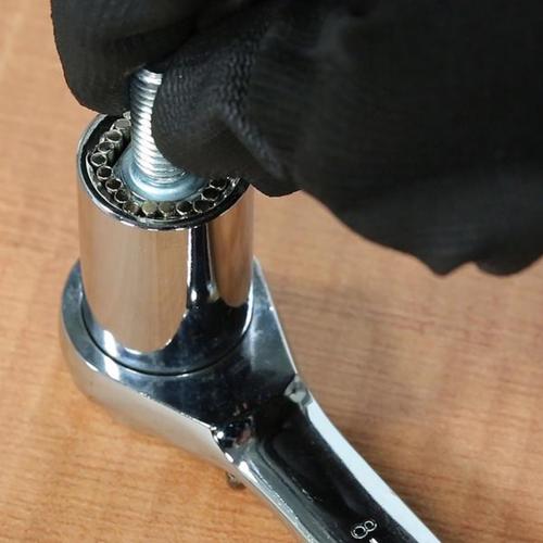 Chave estrela com soquete universal 8 a 19 mm