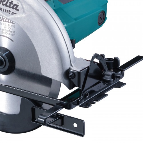 Serra circular para madeira 180 mm 1.050 watts - M5802B  110V