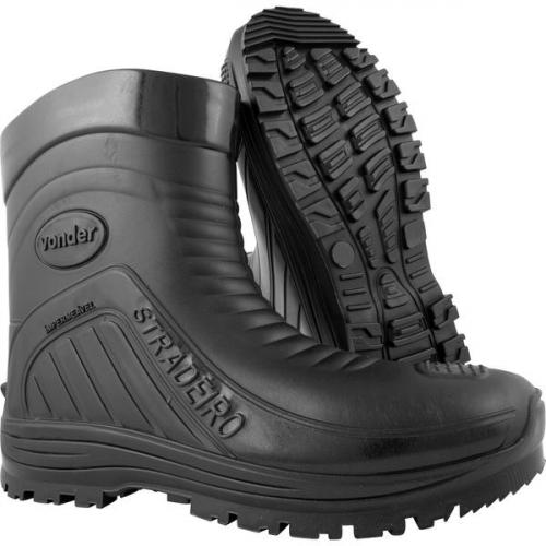 Bota de PVC preta cano mdio sem forro Stradeiro 