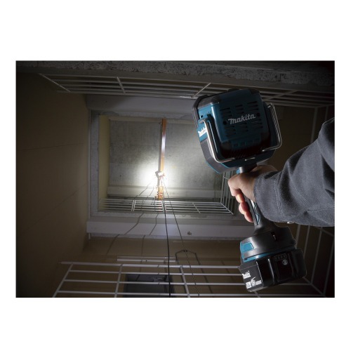 Lanterna a bateria 18V Sem bateria - DML812 Lanterna a bateria 18V Sem bateria - DML812