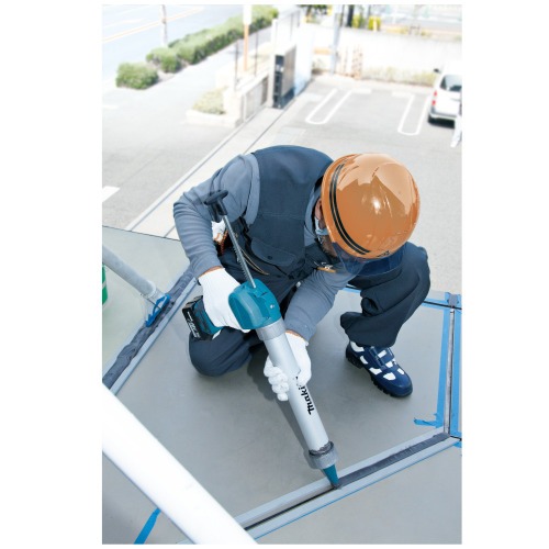 Aplicador de silicone a bateria 18V para sache de 600ml sem bateria - DCG180ZB