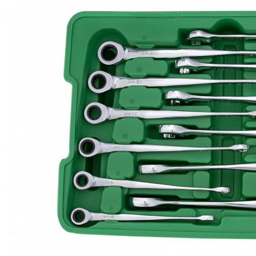 Jogo de chave combinada catraca invertida 8 a 19 mm com 12 pe�as
