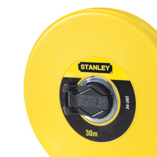 Trena fechada com fita de fibra de vidro com 30 metros