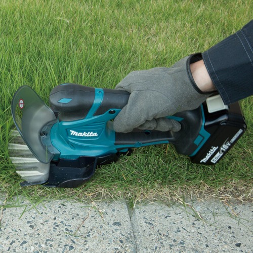 Tesoura para grama a bateria 18V Sem bateria - DUM604ZX