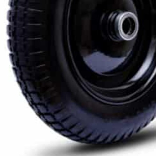 Roda completa com pneu maci�o 13