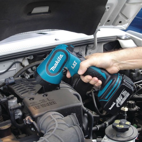 Lanterna a bateria 18v Sem Bateria - DML185 Lanterna a bateria 18v Sem Bateria - DML185