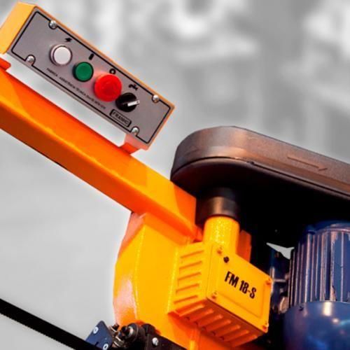 Serra de fita horizontal / vertical com capacidade de corte at 180 mm - FM18S