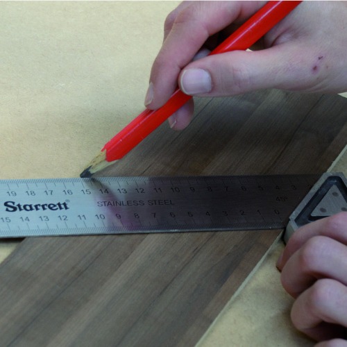 Esquadro de a�o para carpinteiro 12