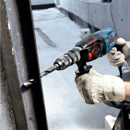 Martelete Perfurador e Rompedor 800W 2,7 joules SDS Plus com maleta - GBH2-26DRE 220V Martelete Perfurador e Rompedor 800W 2,7 joules SDS Plus com maleta - GBH2-26DRE 220V