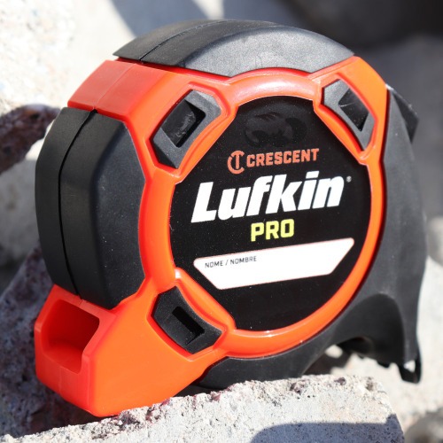 Trena com fita de a�o 25 mm x 8 m com trava - L600