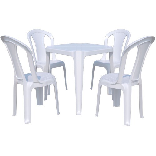 Conjunto de mesa Coruripe com 4 cadeiras pl�sticas sem bra�o
