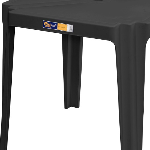 Conjunto de mesa Coruripe com 4 cadeiras plásticas sem braço Conjunto de mesa Coruripe com 4 cadeiras plásticas sem braço