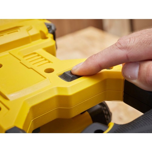 Serra meia esquadria a bateria 20 volts 7.1/4 Serra meia esquadria a bateria 20 volts 7.1/4