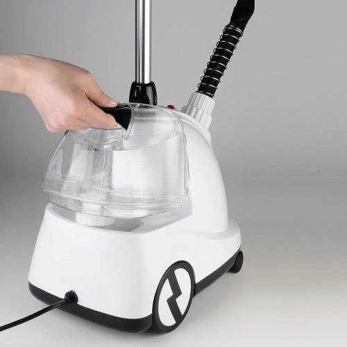 Passadeira a vapor 1200 watts Lisser Pro - VAP904  110V Passadeira a vapor 1200 watts Lisser Pro - VAP904  110V