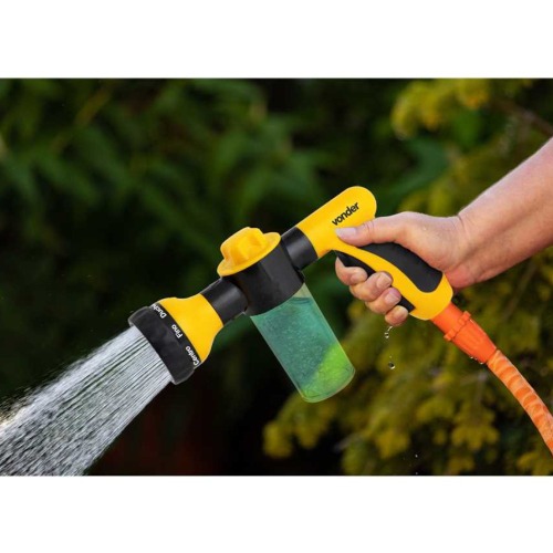 Esguicho plstico para jardim com copo para sabo 8 funes