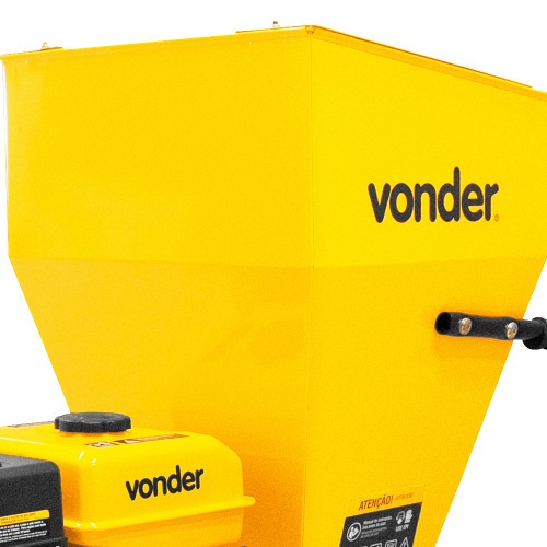 Triturador de galhos e forrageiro a gasolina 5,9 hp - TFV 7 