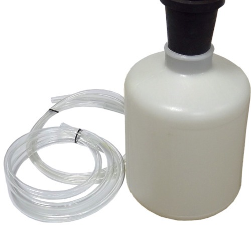 Bomba manual para extração de óleo 1,5 litros Bomba manual para extração de óleo 1,5 litros