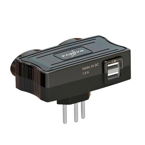 Carregador universal com 4 entradas  110V/220V