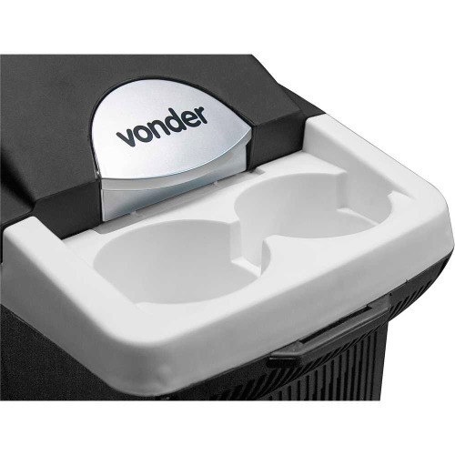 Mini geladeira port�til 8 litros 12V com fun��o aquecer  