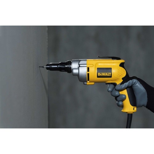 Parafusadeira elétrica com ajuste de torque 1/4 Parafusadeira elétrica com ajuste de torque 1/4
