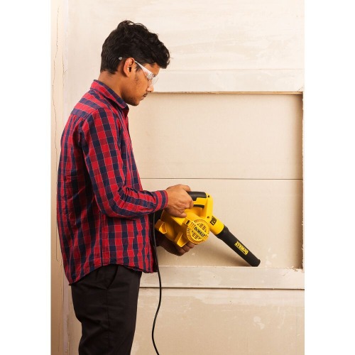 Soprador e aspirador de ar 800 watts com saco coletor - DWB800  110V