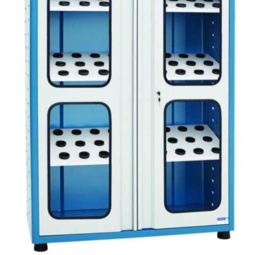 Arm�rio porta-cones com 3 prateleiras inclinadas - AM-17