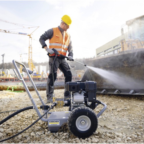 Lavadora de alta press�o a gasolina 2.900 libras - HD 6/15 G