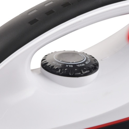Ferro de passar a seco 1200 watts com chapa em inox - AF 1907 220V Ferro de passar a seco 1200 watts com chapa em inox - AF 1907 220V