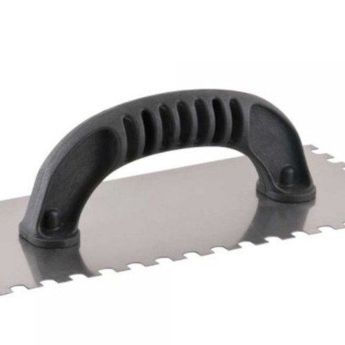 Desempenadeira em a�o dentada com cabo pl�stico 255 x 120 mm