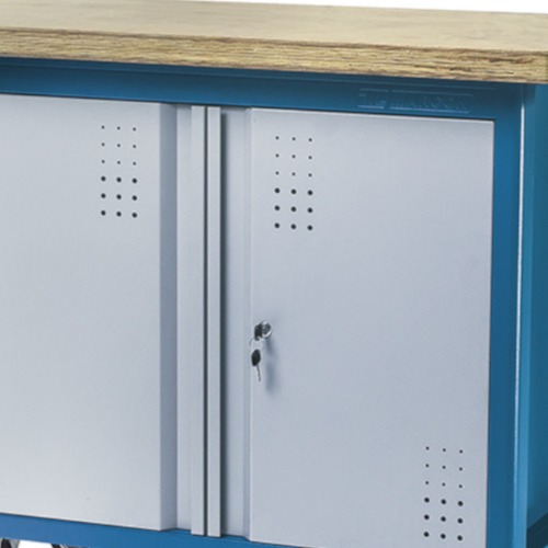 Bancada móvel com 2 portas de aço e tampo de madeira - 2009 Bancada móvel com 2 portas de aço e tampo de madeira - 2009