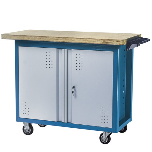 Bancada móvel com 2 portas de aço e tampo de madeira - 2009 Bancada móvel com 2 portas de aço e tampo de madeira - 2009