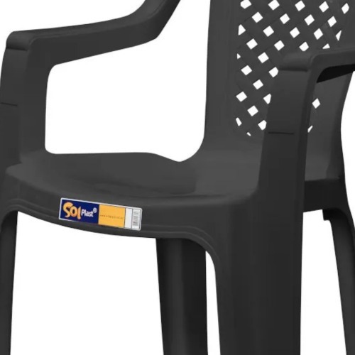 Cadeira plstica com braos - Jacarecica