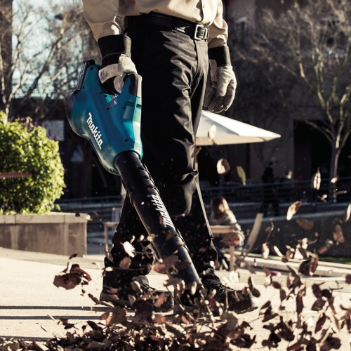 Soprador de folhas 36V com 4 baterias 5Ah Brushless 6 velocidades - DUB362Z4  110V/220V