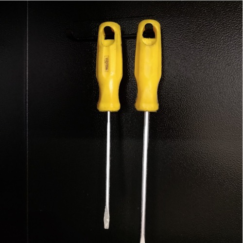 Armrio de parede para ferramentas com 2 prateleira - 90009