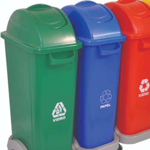 Kit com 4 lixeiras de 50 L para coleta seletiva tampa simples