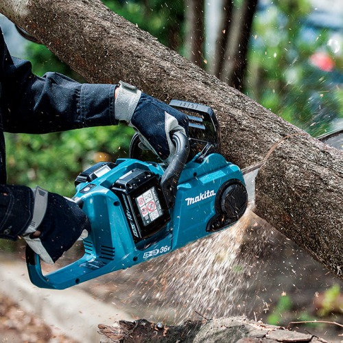 Motosserra a bateria 36V com sabre de 14 Motosserra a bateria 36V com sabre de 14