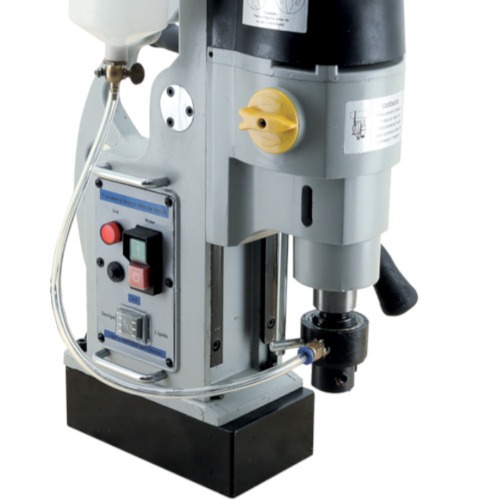 Furadeira com base magntica 1.500 watts rotao 600 rpm 14938 - RZ-FBM50M2  220V