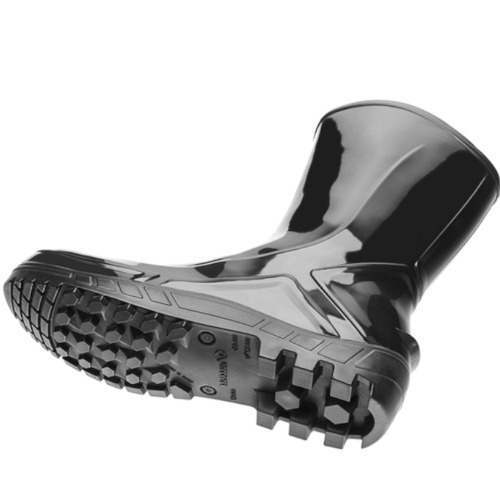 Bota de PVC impermevel cano mdio sem forro preto - Vulcaflex