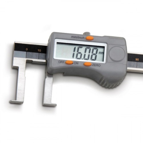 Paquimetro digital pontas tipo l�mina 150 mm leitura 0,01 mm - 100.221