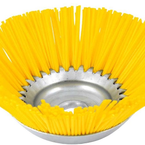 Escova de nylon para ro�adeira 200 mm 6500 rpm