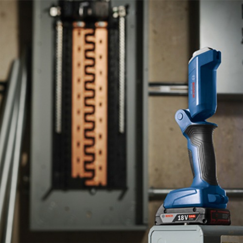 Lanterna led a bateria 18V 300 lmens articulada Sem Bateria - GLI 18V-300