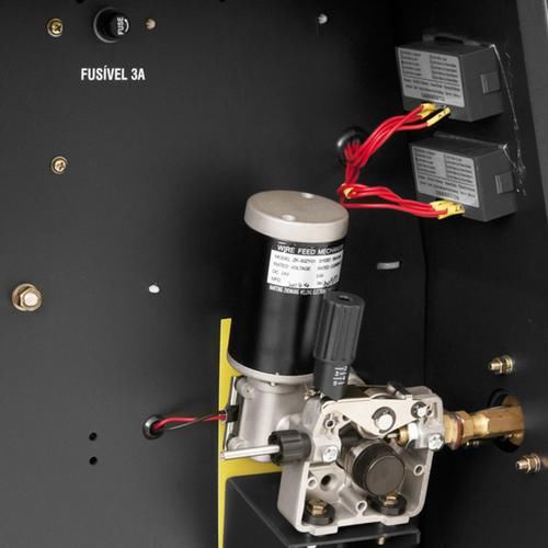 M�quina de solda MIG/MAG 300 Amperes trif�sica - MM305  220V