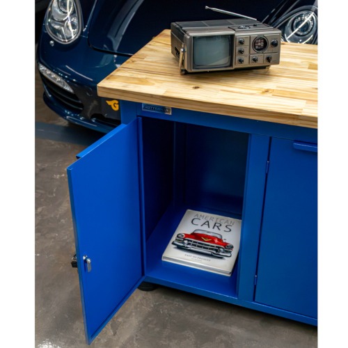 Bancada fechada com 6 gavetas e 3 portas RLL-214