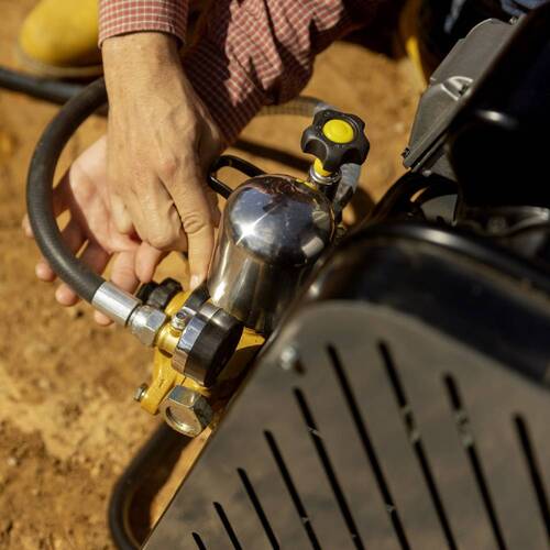Lavadora alta vazão industrial 2 hp 1600L/H 580 libras com mangueira - HF 1600 220V Lavadora alta vazão industrial 2 hp 1600L/H 580 libras com mangueira - HF 1600 220V