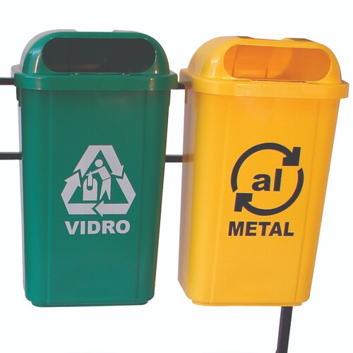 Kit 4 lixeiras 50L para coleta seletiva com trave metálica e suporte plástico - KTLX50PL Kit 4 lixeiras 50L para coleta seletiva com trave metálica e suporte plástico - KTLX50PL