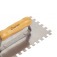 Desempenadeira em a�o dentada com cabo de madeira 10x10mm - 60904